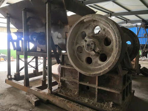 高效二手破碎設(shè)備選購(gòu)指南 建筑垃圾、石灰石與鄂破錘頭的專(zhuān)業(yè)解析